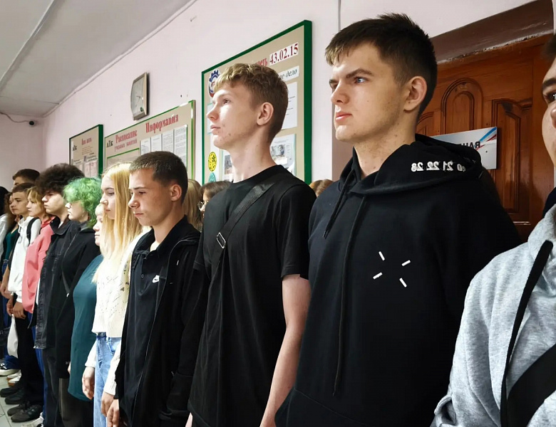 Вынос флагов 7 сентября