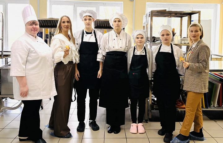 «Печём, мечтаем, рисуем будущее: маленький город — большие профессионалы!»