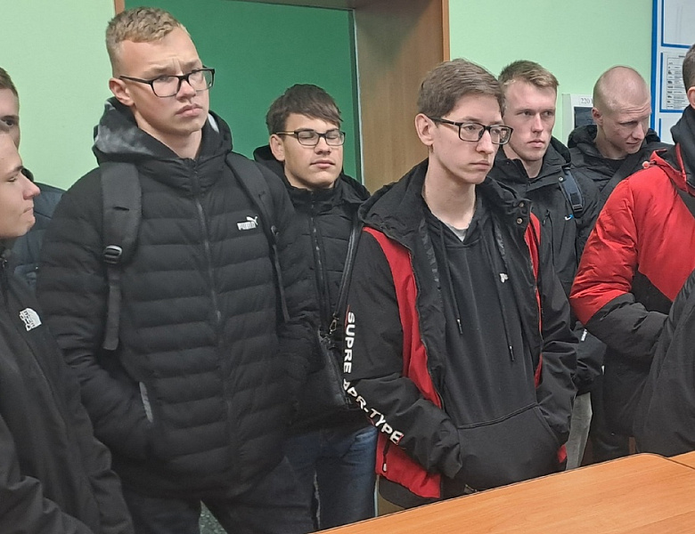 Экскурсия в транспортный цех АО "Электроавтомат"