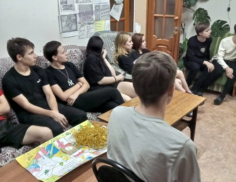 Киновечер в общежитии
