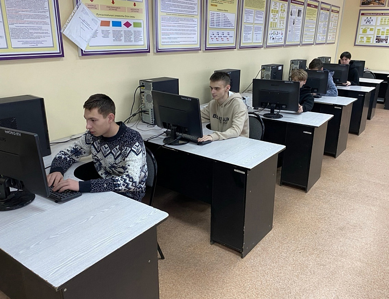 Завершился внутренний отбор  по компетенции "Веб-технологии"