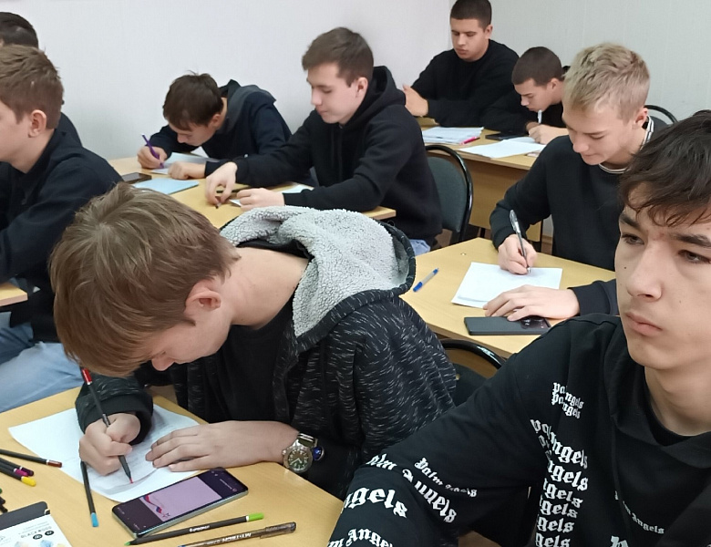Тепло родного дома: письма поддержки бойцам СВО